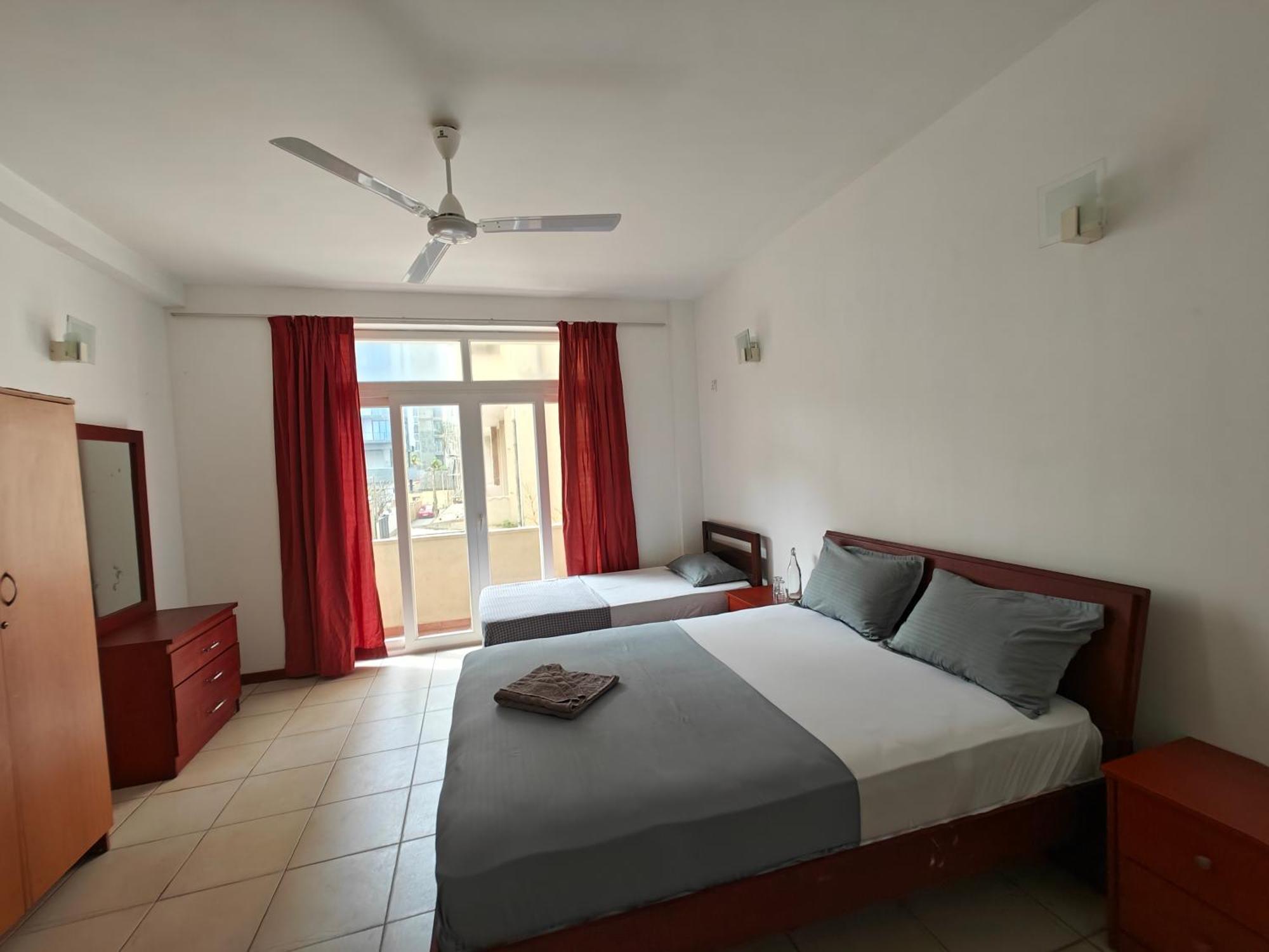 Palmyrah Residencies Hotel Colombo Room photo
