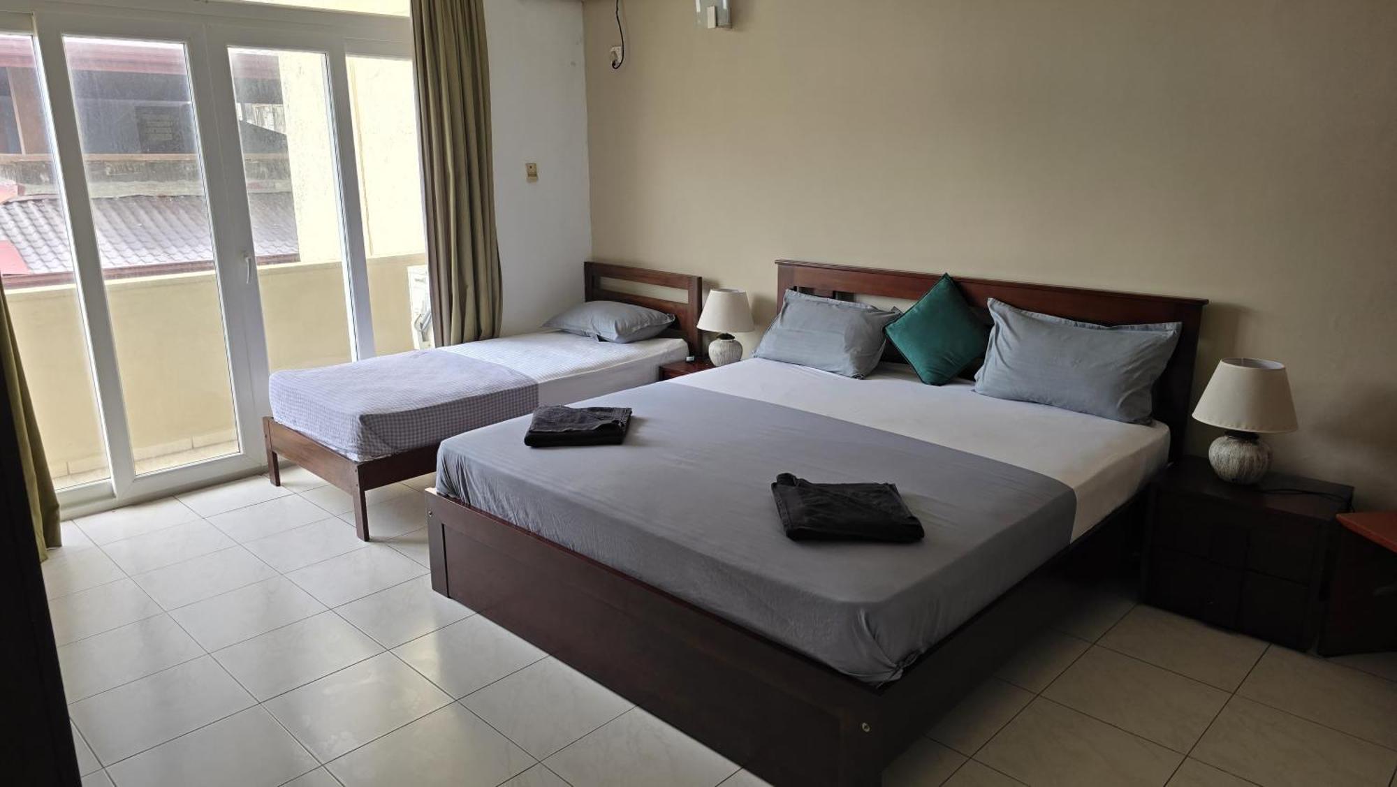 Palmyrah Residencies Hotel Colombo Exterior photo
