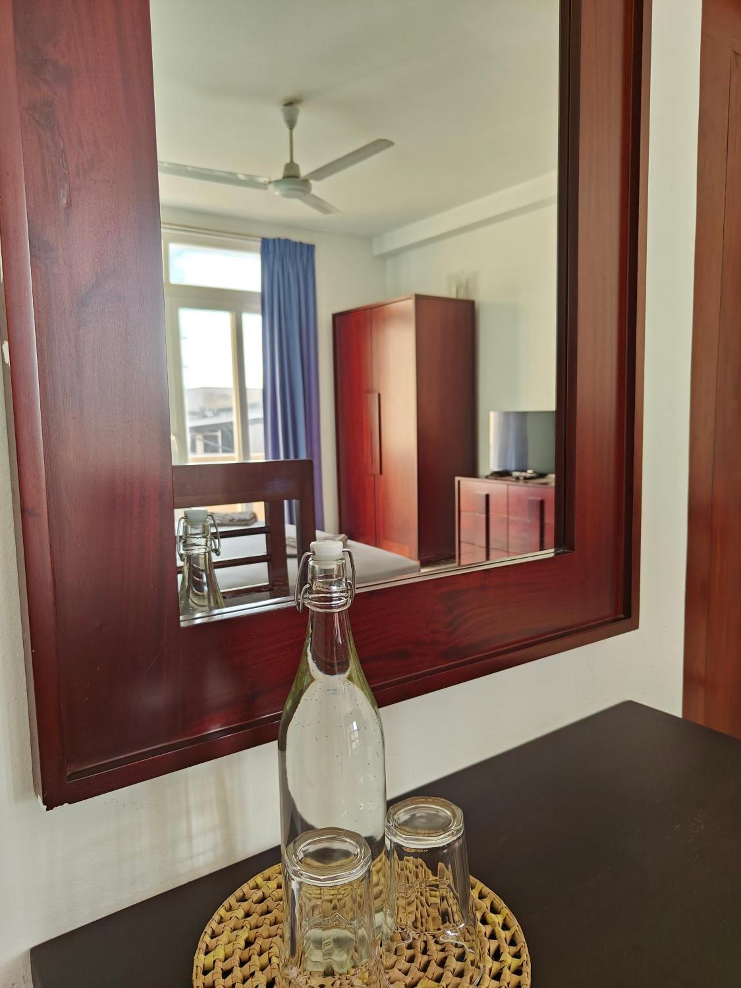 Palmyrah Residencies Hotel Colombo Exterior photo