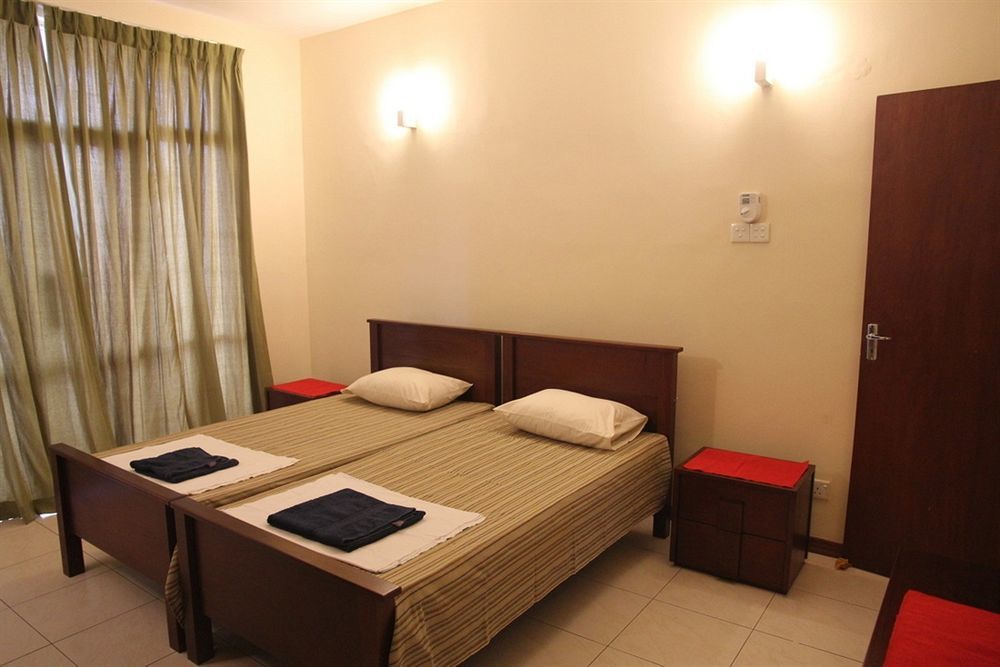 Palmyrah Residencies Hotel Colombo Exterior photo