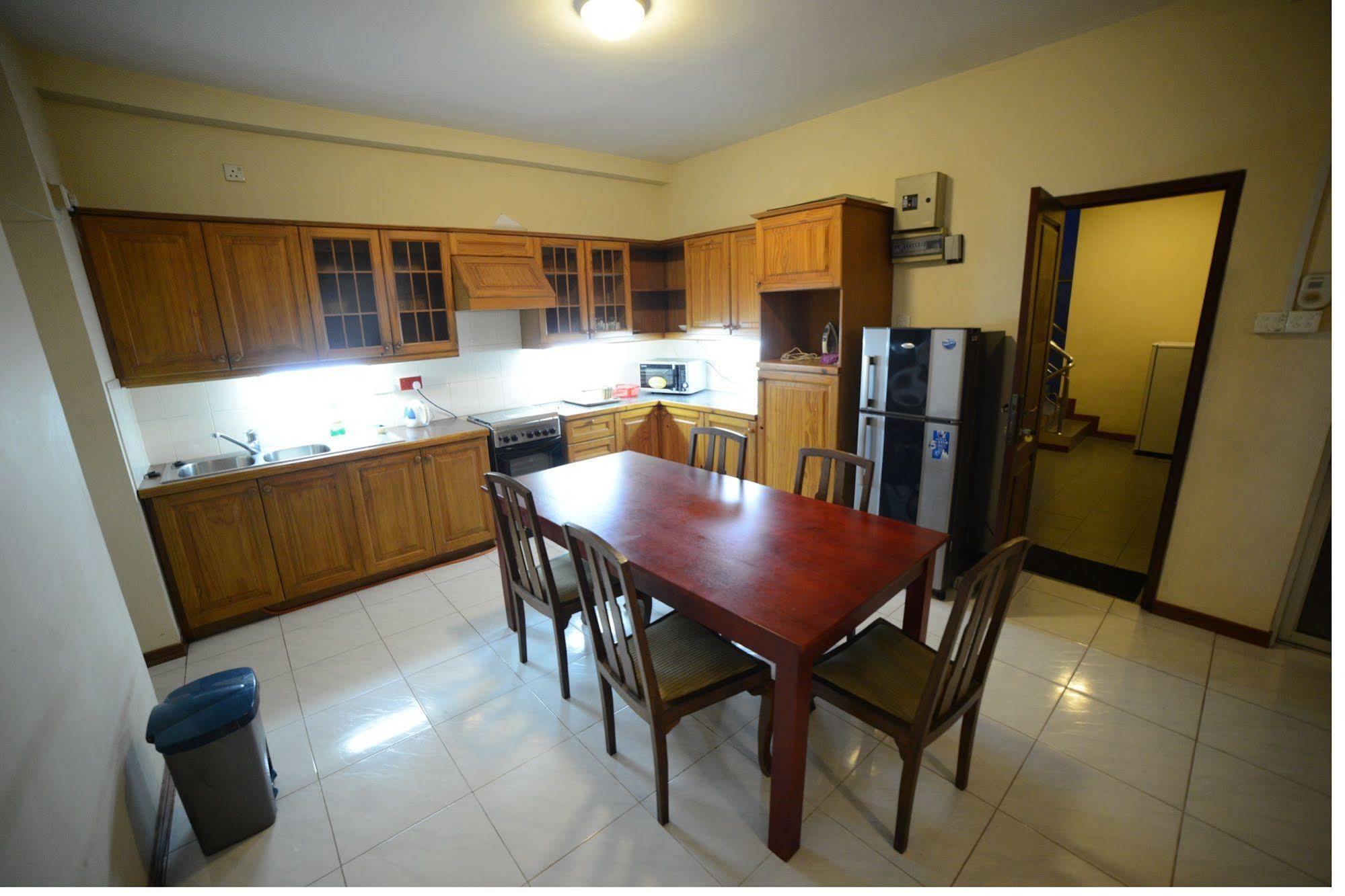 Palmyrah Residencies Hotel Colombo Exterior photo